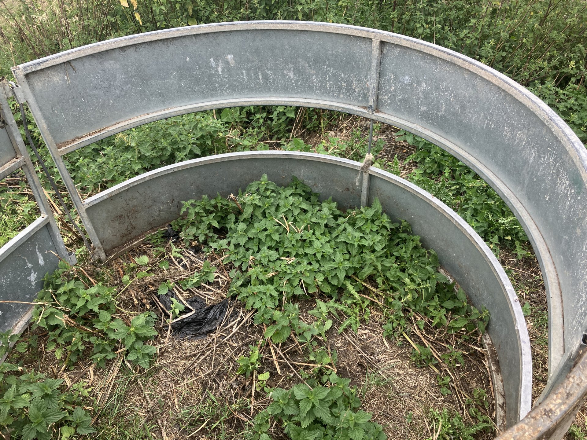 Shocking Truth About Round Bale Hay Feeders Youve Been Doing It Wrong - j2rnnxb
