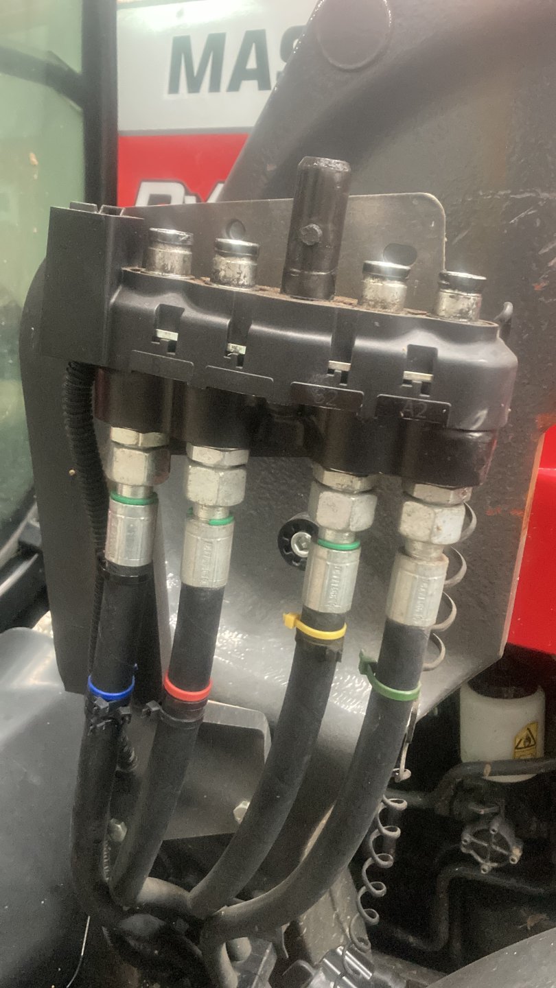 Quicke loader multicouplers The Farming Forum