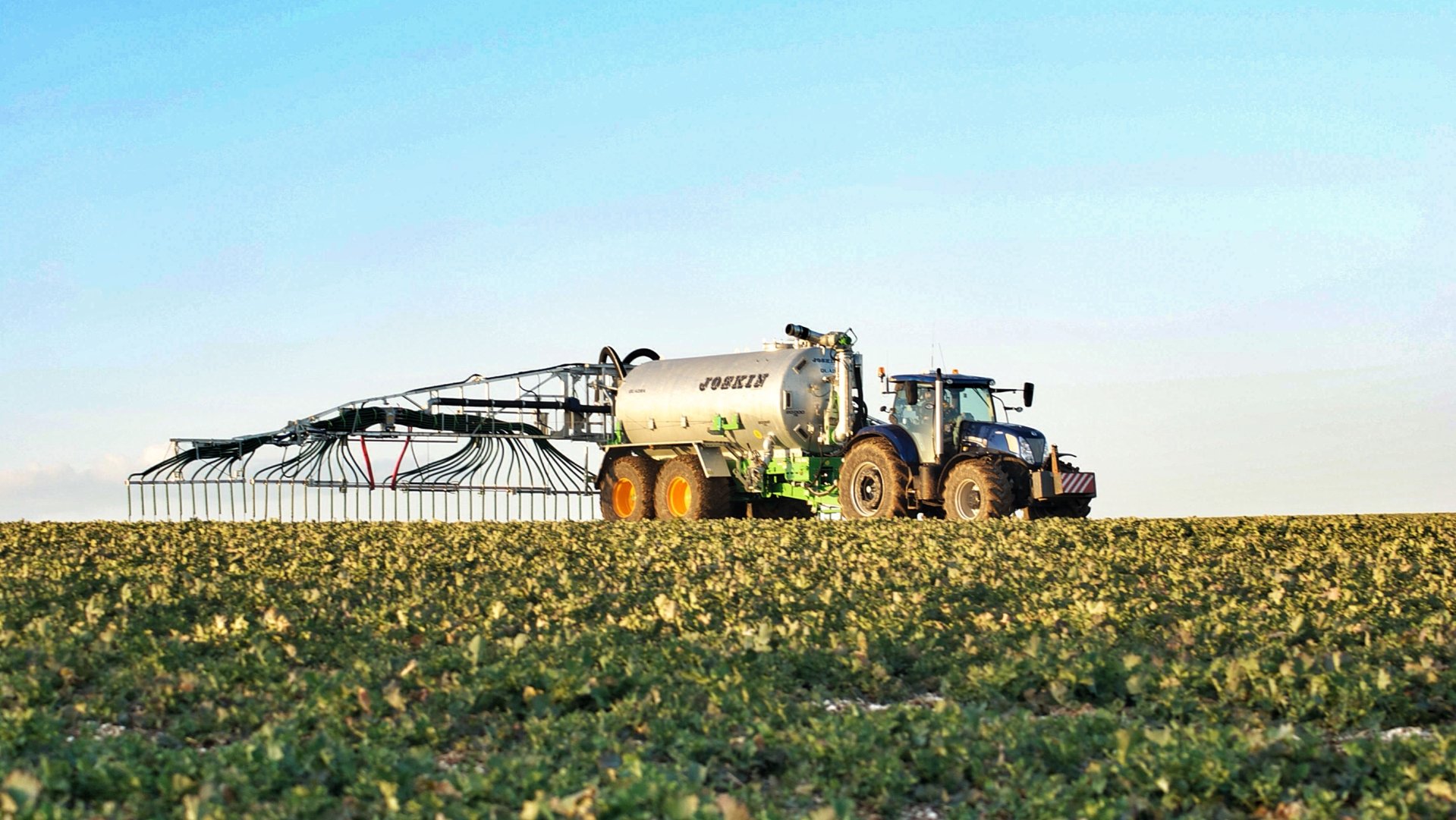 Photos and Videos from an East Yorkshire farm The Farming Forum