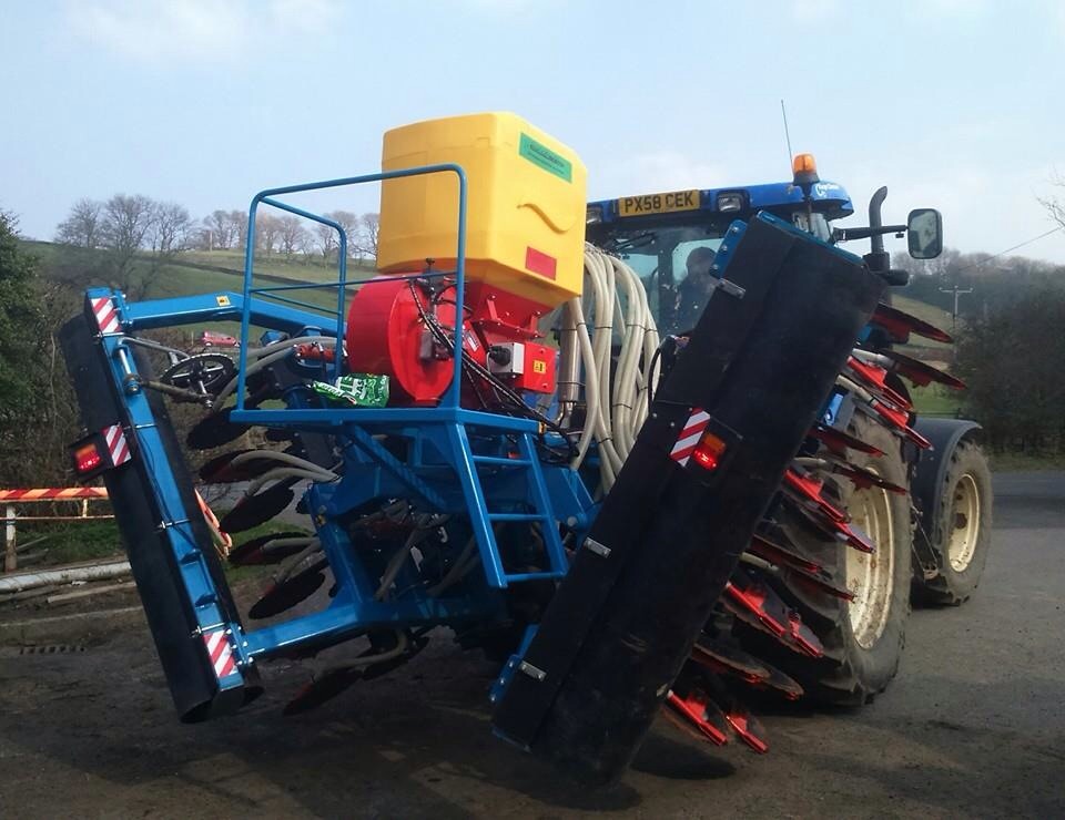 4m Folding Erth Engineering Agriseeder The Farming Forum
