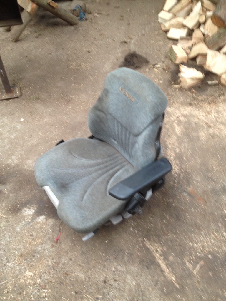 Fendt Seat Cover OEM Durable Protection for Grammer Seats | X991450003000 main image 1