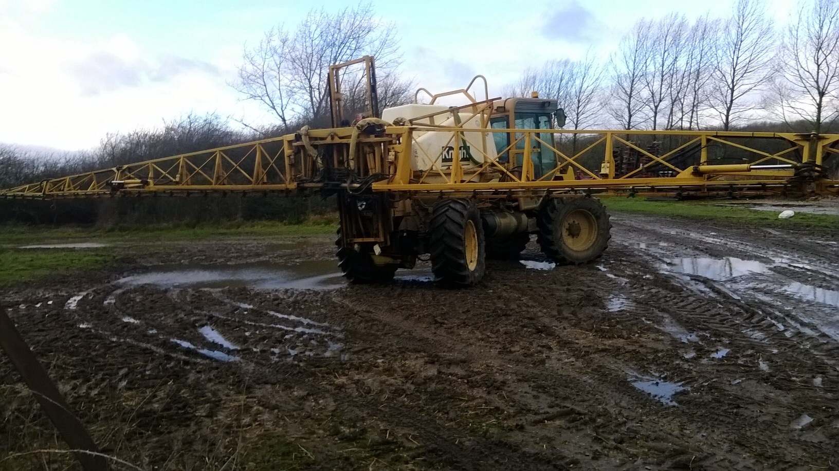 24m self propelled sprayer The Farming Forum