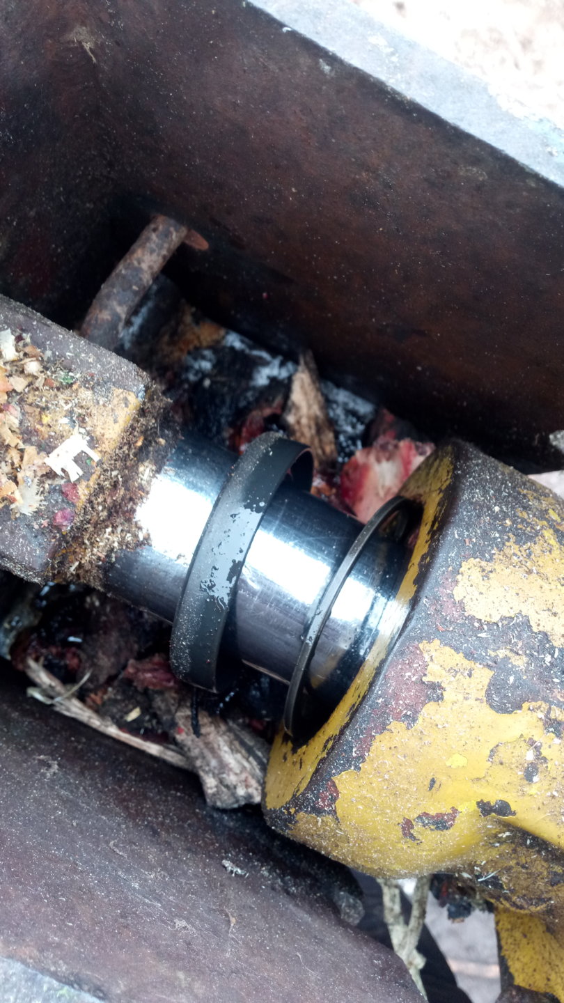 Hydraulic ram blowing out seals The Farming Forum