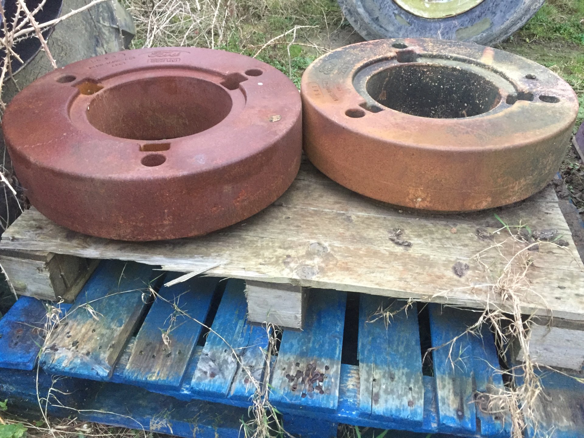 New Holland Rear Wheel Weights The Farming Forum