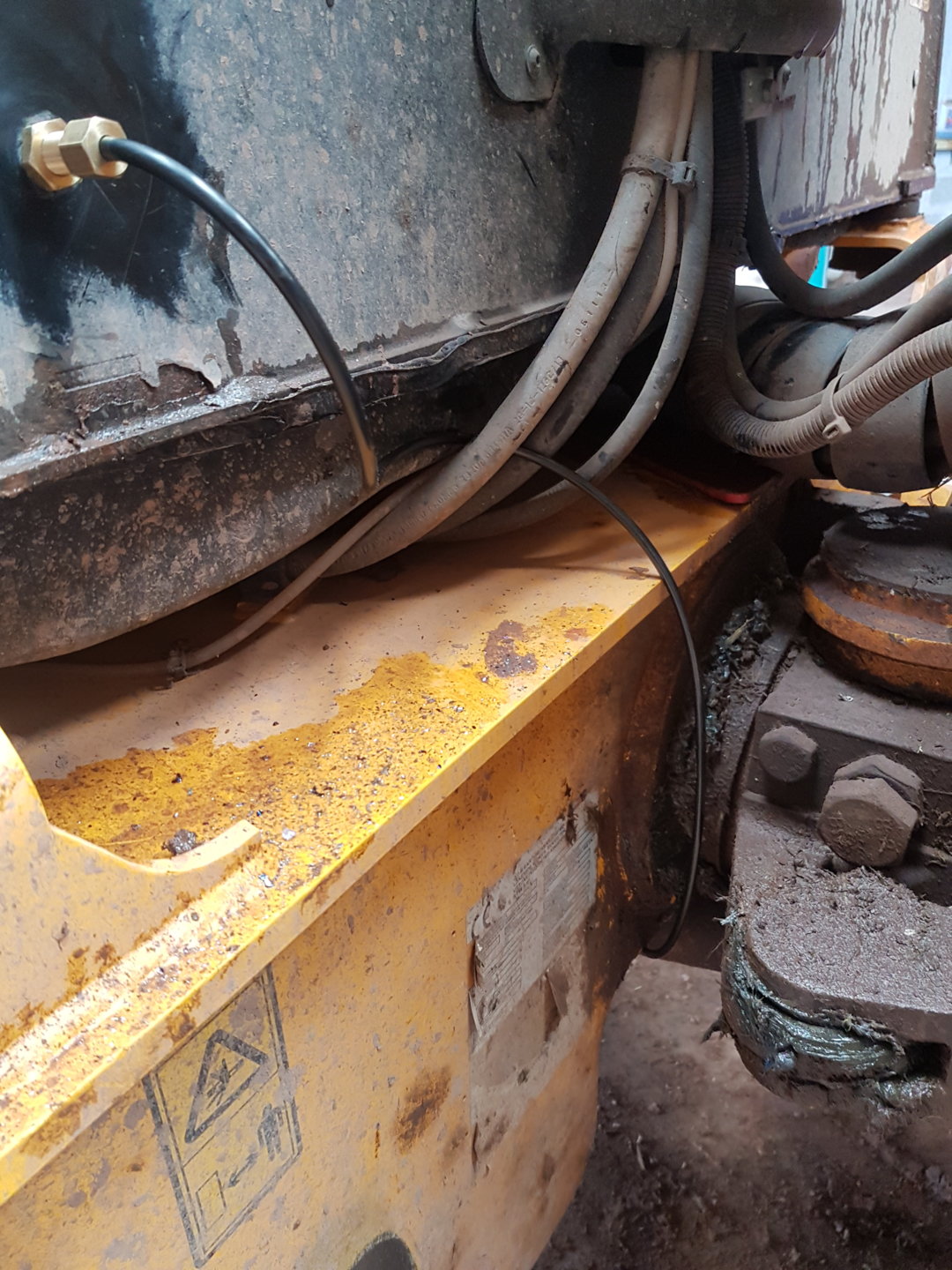 Hand auto greaser JCB The Farming Forum