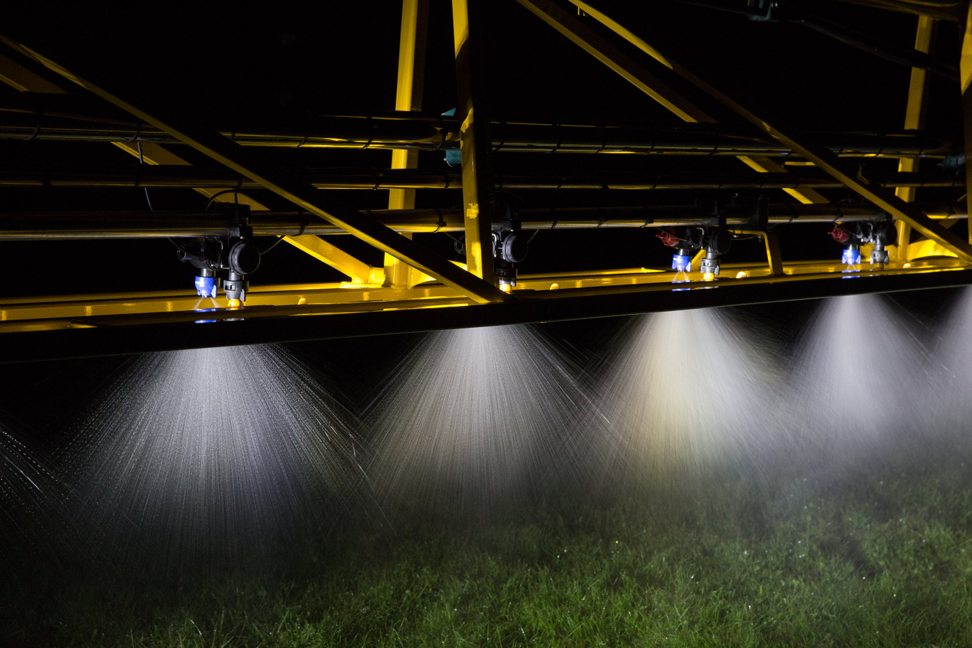 Blue LED lights on sprayer booms The Farming Forum