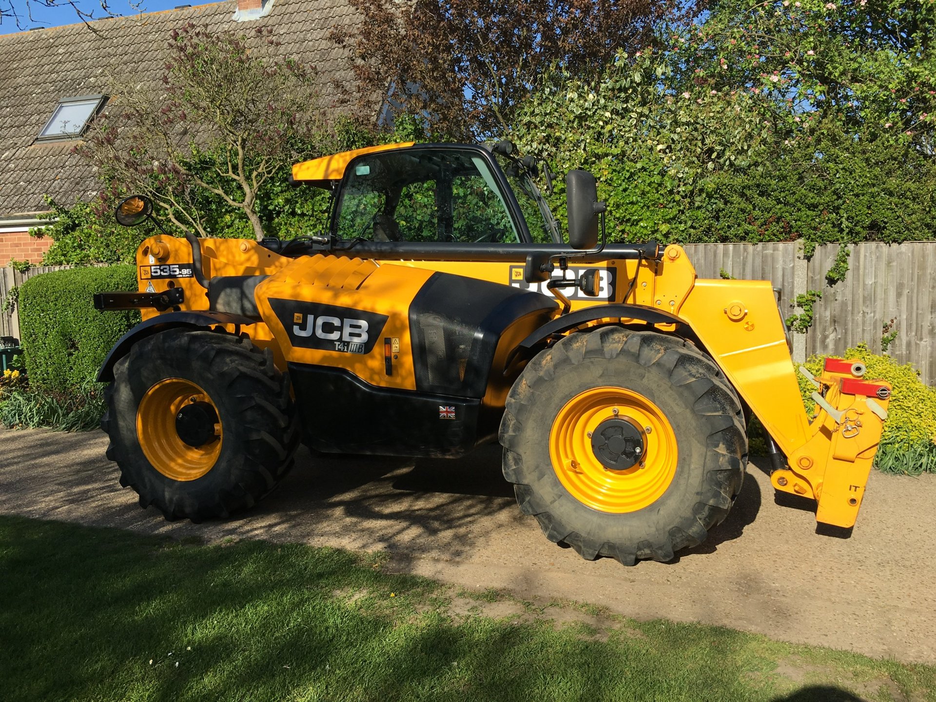 JCB paint work | Page 2 | The Farming Forum