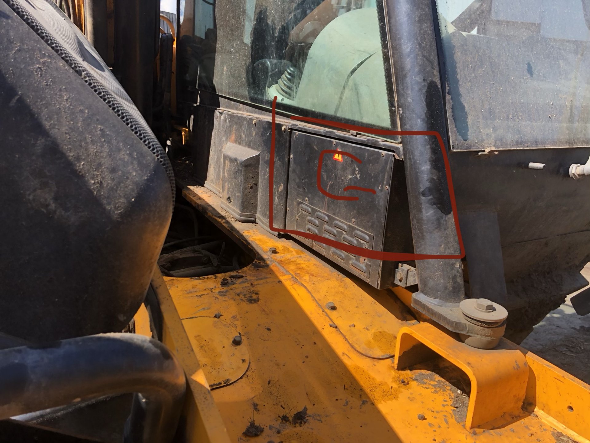 JCB 526 transmission oil change.. The Farming Forum