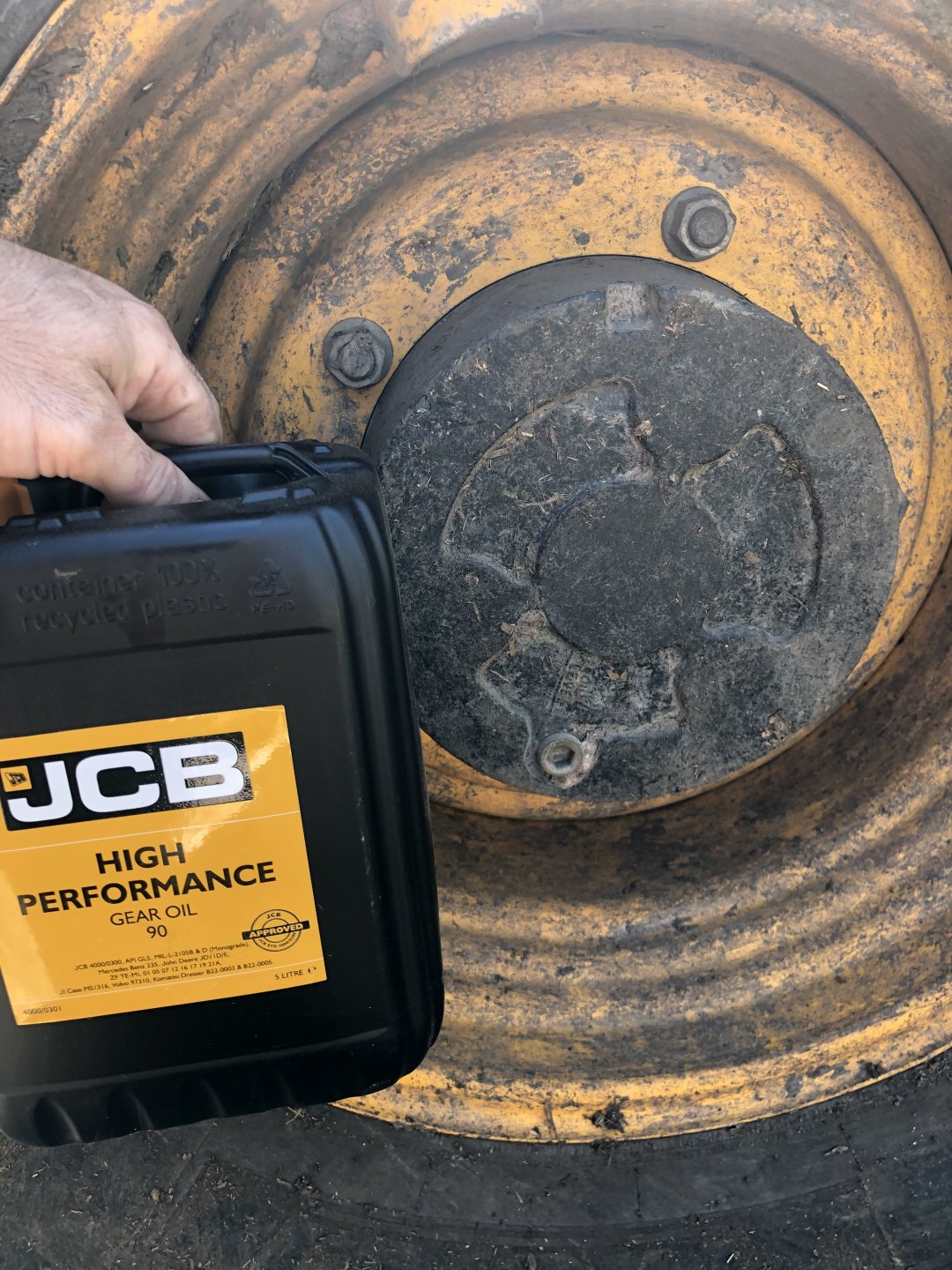 JCB 526 transmission oil change.. The Farming Forum