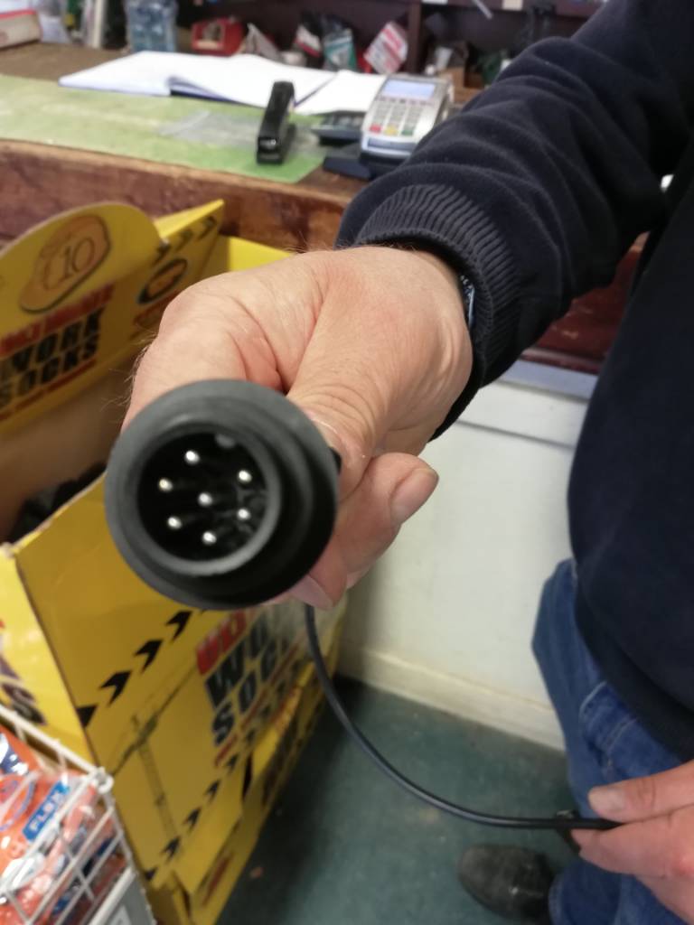 Speed sensor socket for new Holland The Farming Forum