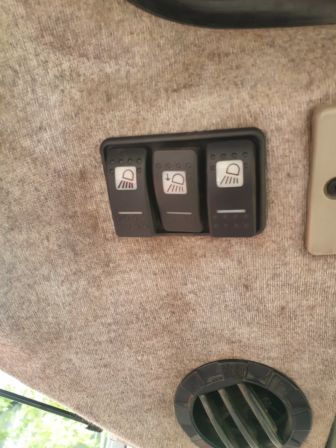 Massey 4355 , fuses on work lights keep popping The Farming Forum